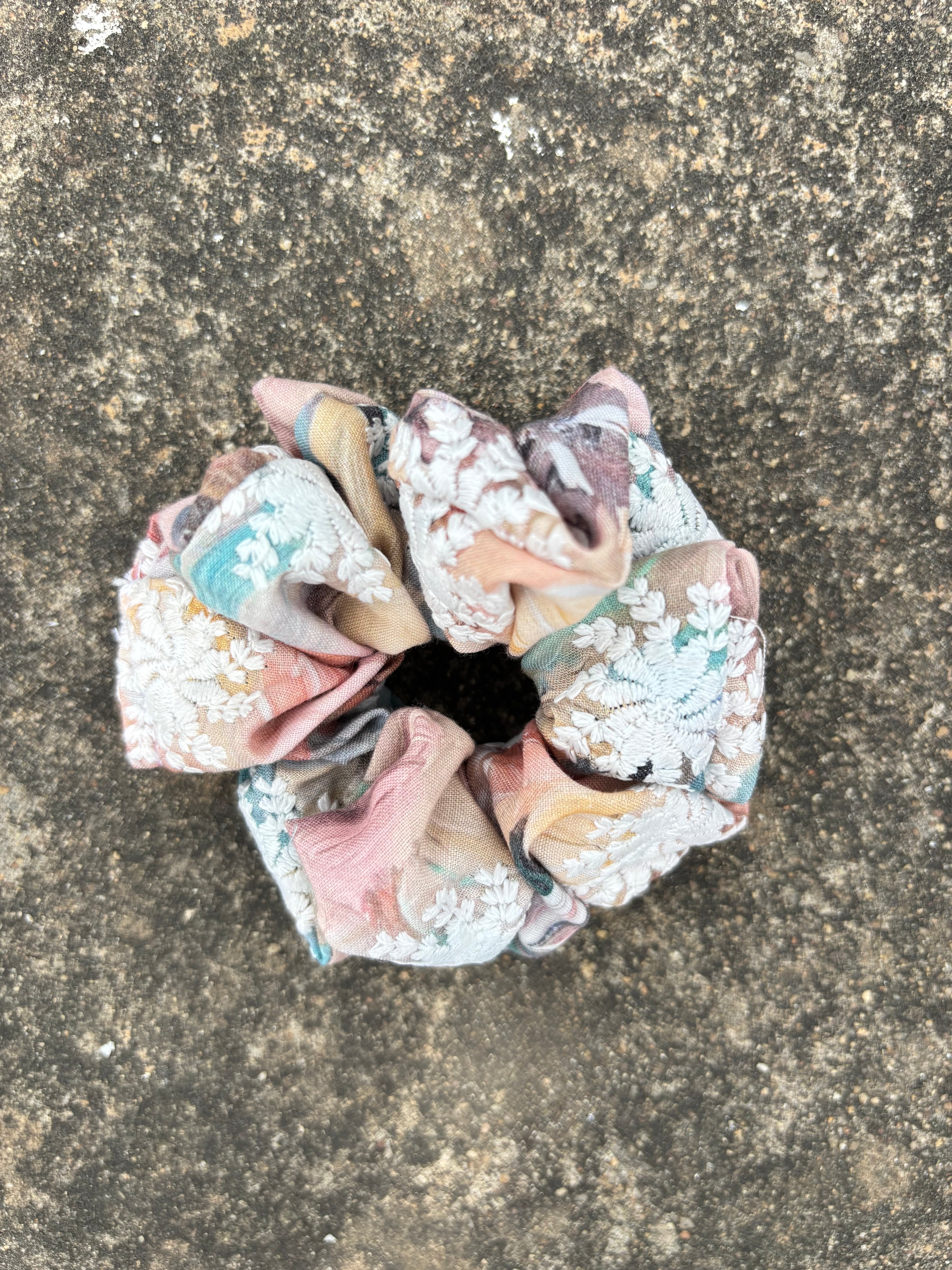 Multicolour Chikankari Scrunchie