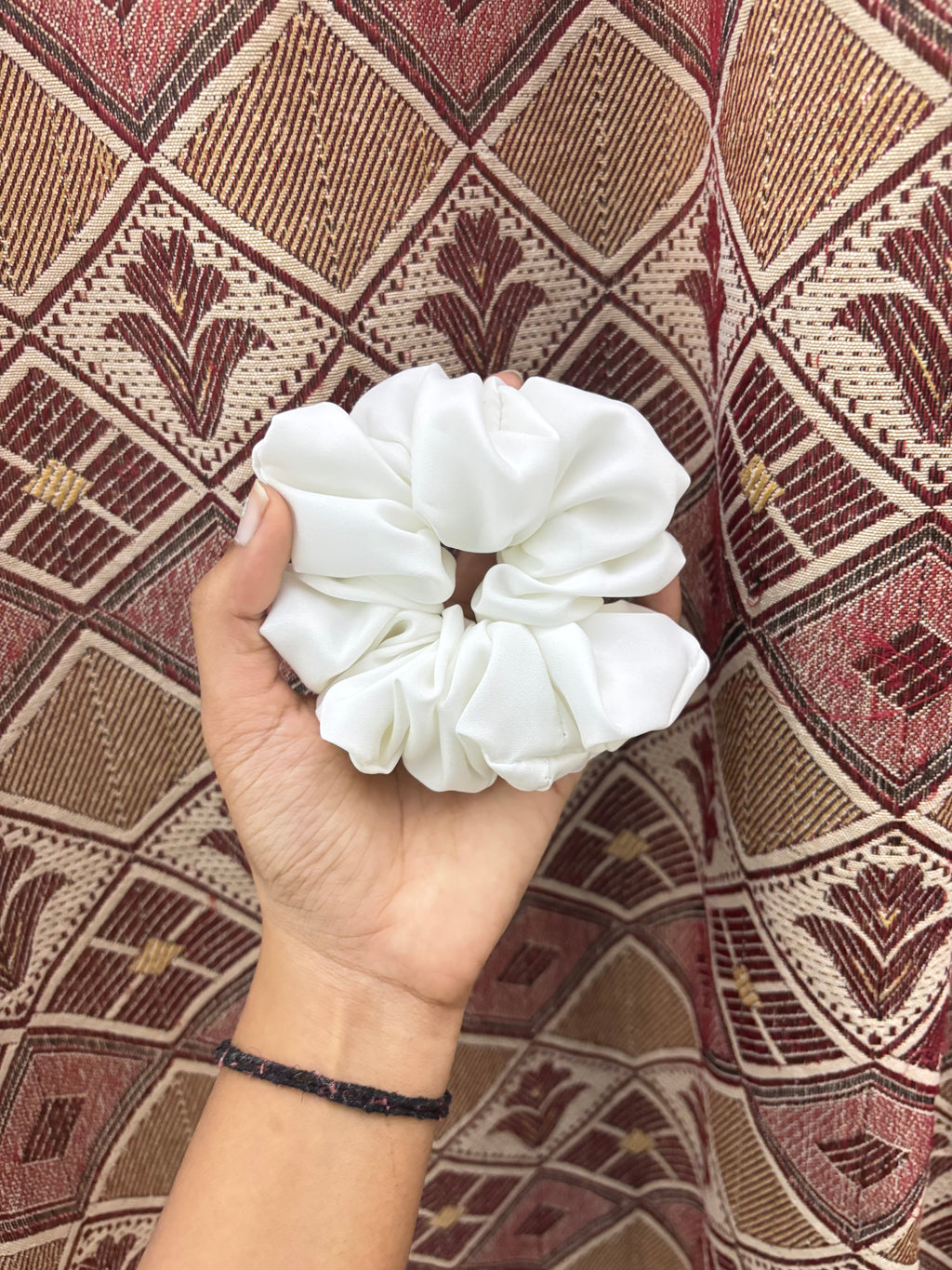 Pearl Glow Scrunchie