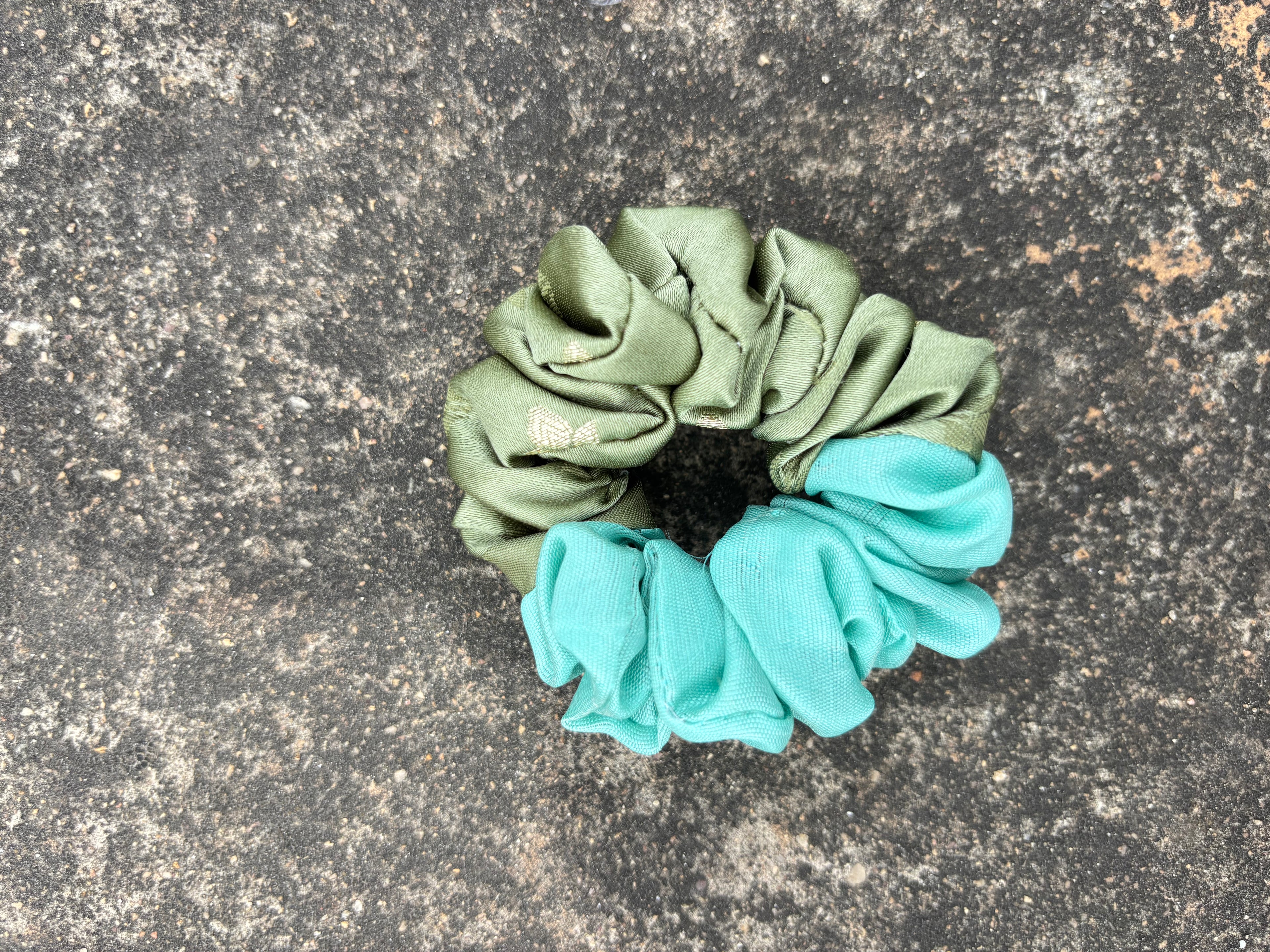 Multicolor Green Scrunchie