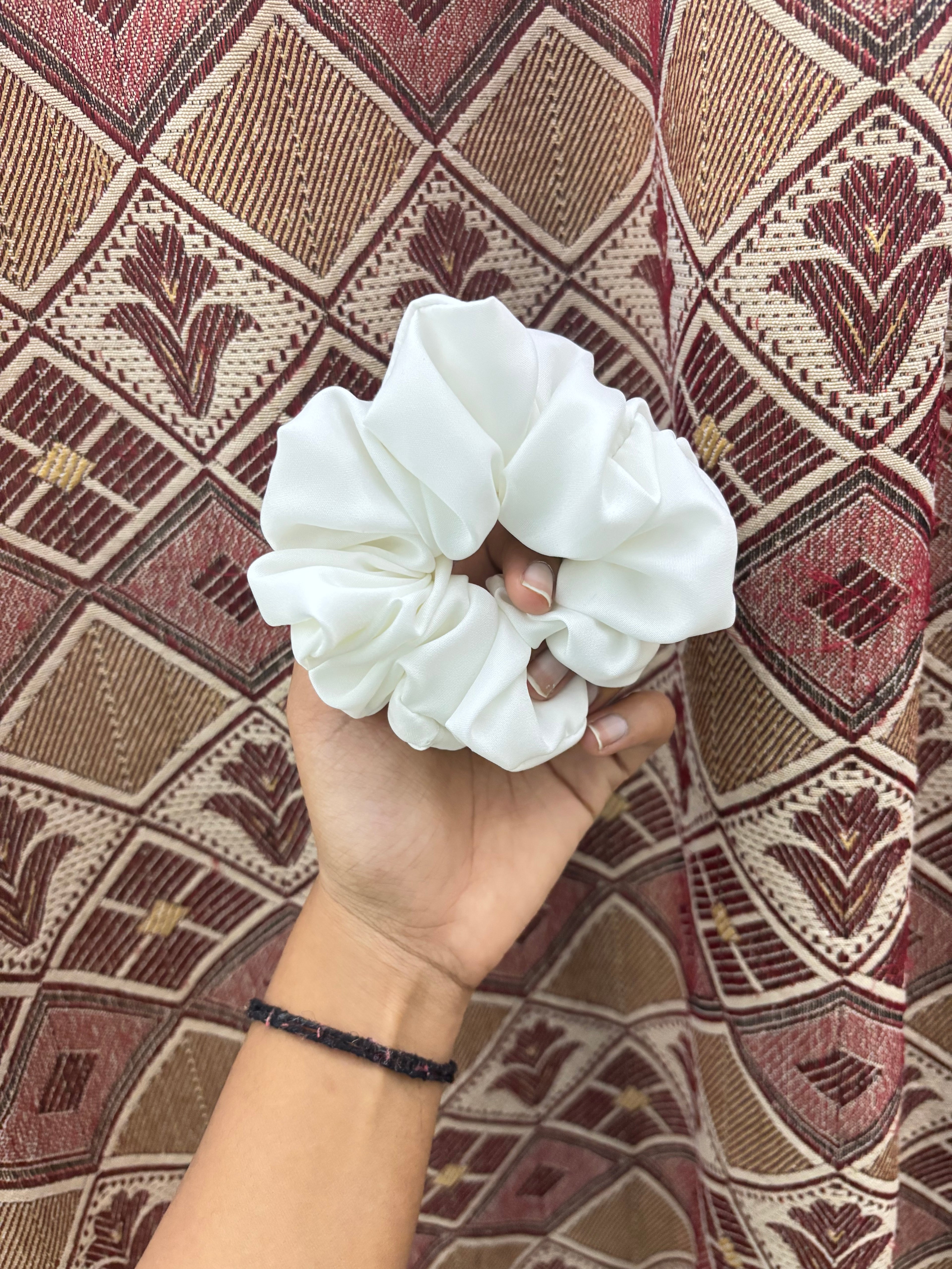 Pearl Glow Scrunchie