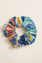 Tropical Breeze Scrunchie 🌺