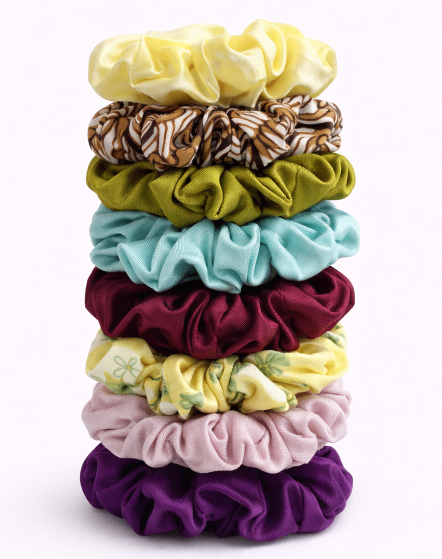 🌈 8 Surprise Scrunchie Drop